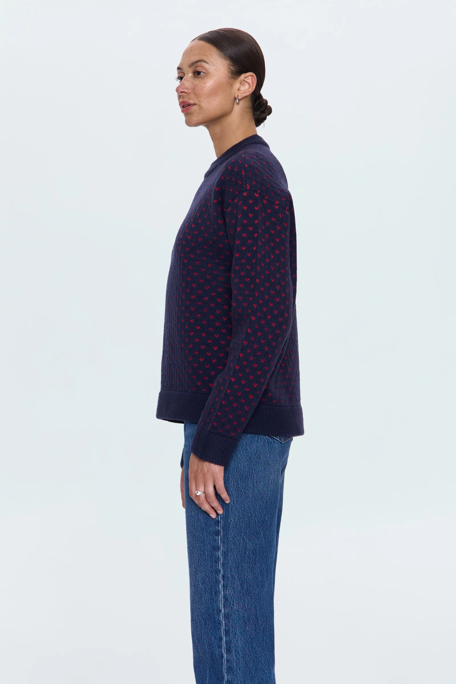 Hanna Oversized Sweater - Navy Red Hearts - Image 5