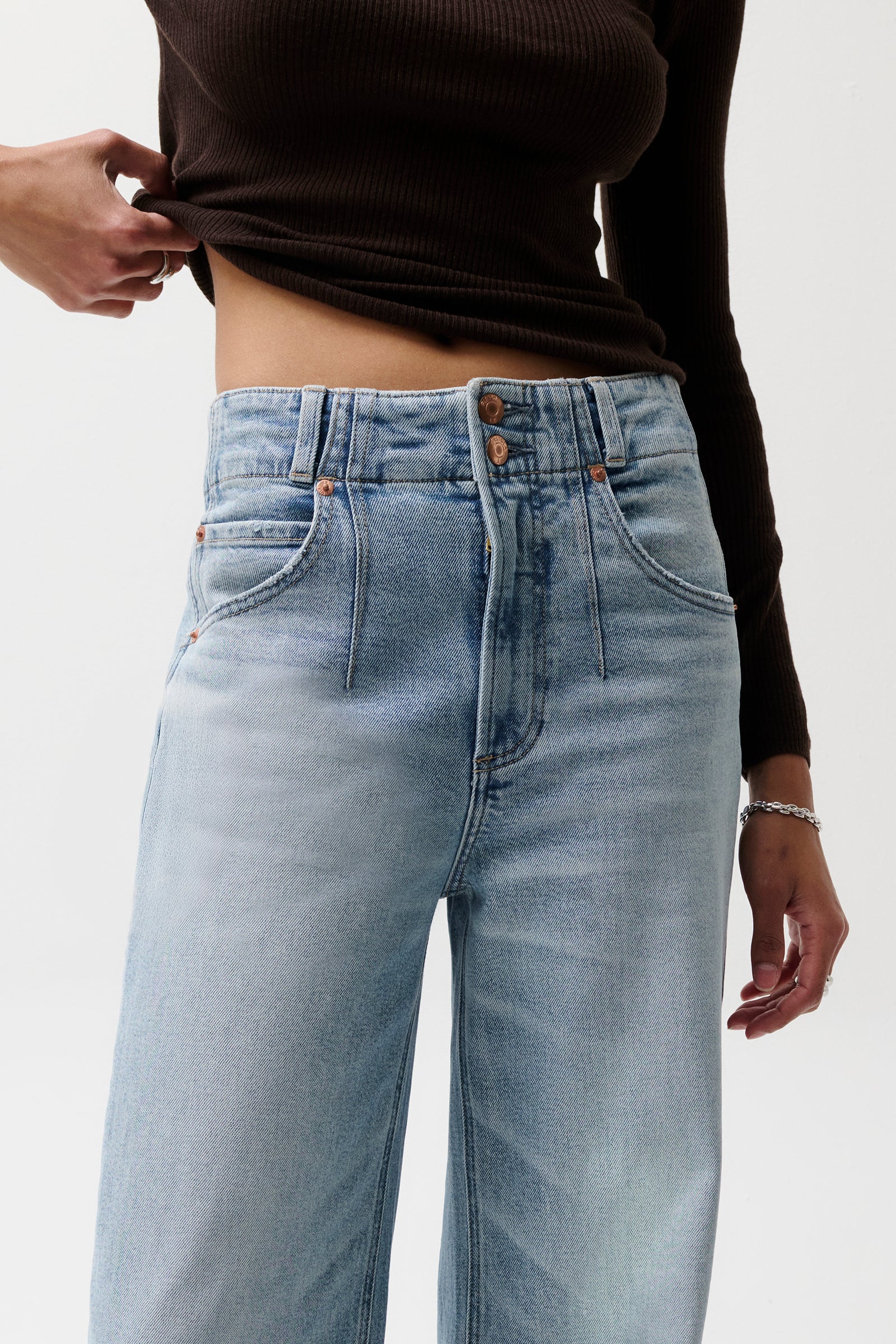 Lana High Rise Ultra Wide Leg Jean - Terrace - Image 4